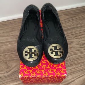 Tory Burch Reva Black flats size 8